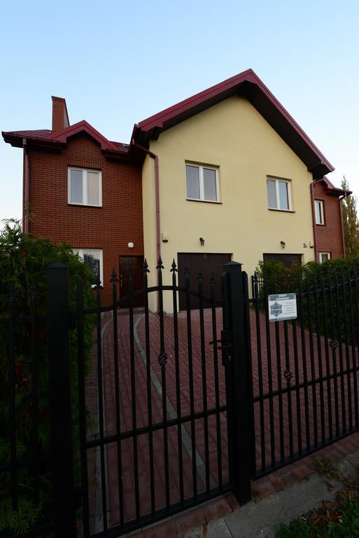 B&B Airport Modlin Nowy Dwór Mazowiecki Rom bilde